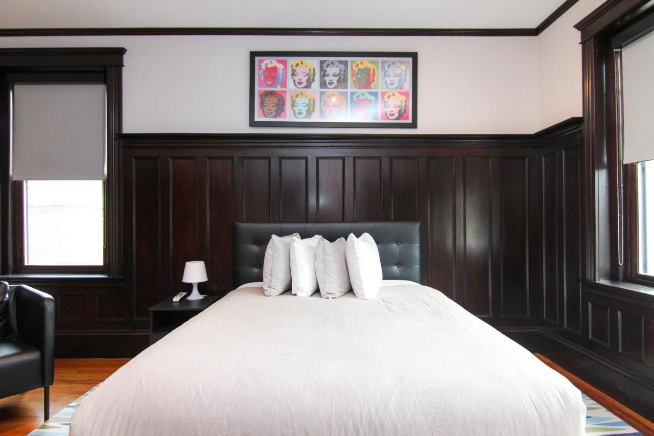 A Stylish Stay W/ A Queen Bed, Heated Floors.. #37 Brookline Eksteriør billede